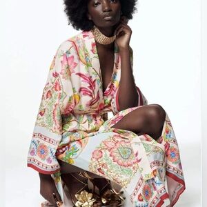 ZARA VIRAL FLORAL PRINT KIMONO COAT - SM046